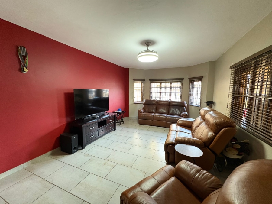 3 Bedroom Property for Sale in Cashan North West